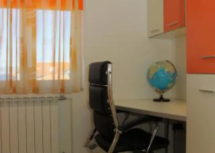 Three Bedroom A4 2 Lejlighed Supetar